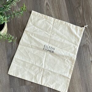 EILEEN FISHER DUST BAG 12x13.5